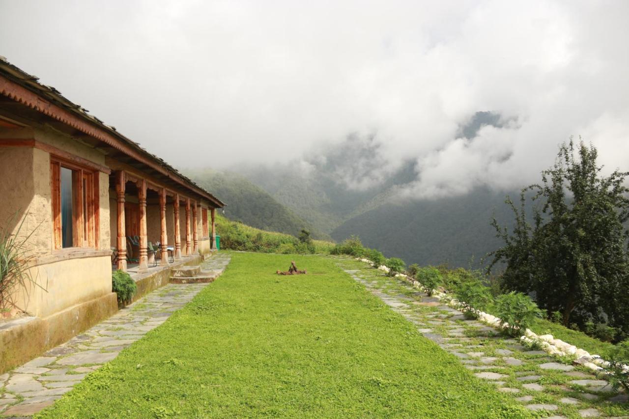 The Goat Village Myani Екстериор снимка